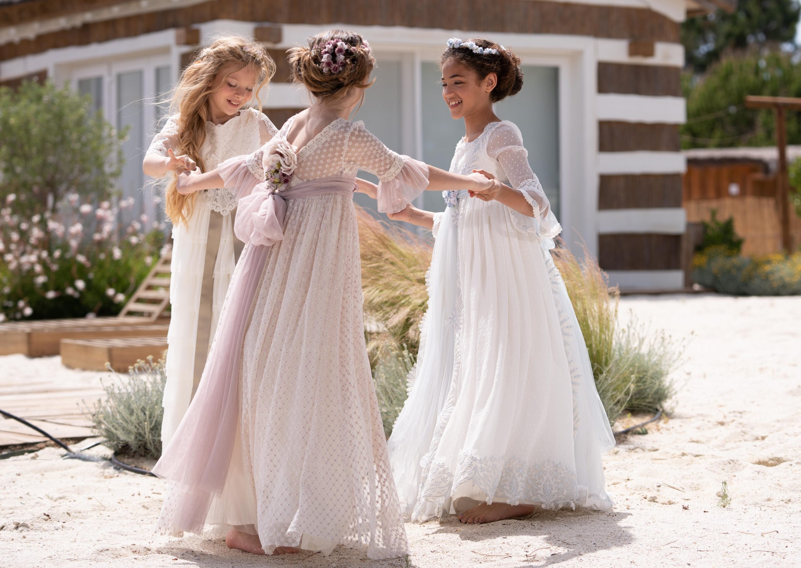 Fascinar carpeta delicado Vestidos de Primera Comunion Para Niñas | Vestidos Comunion Modernos